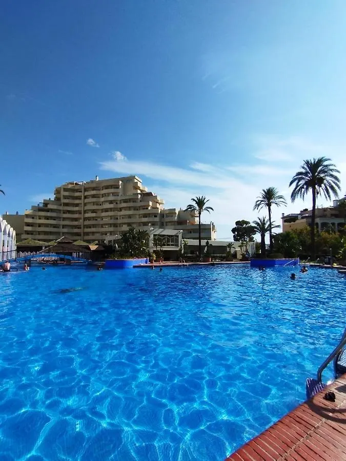 Estudio Terraza Vista Mar Parking Gratuito Piscinas Benalmadena Spain