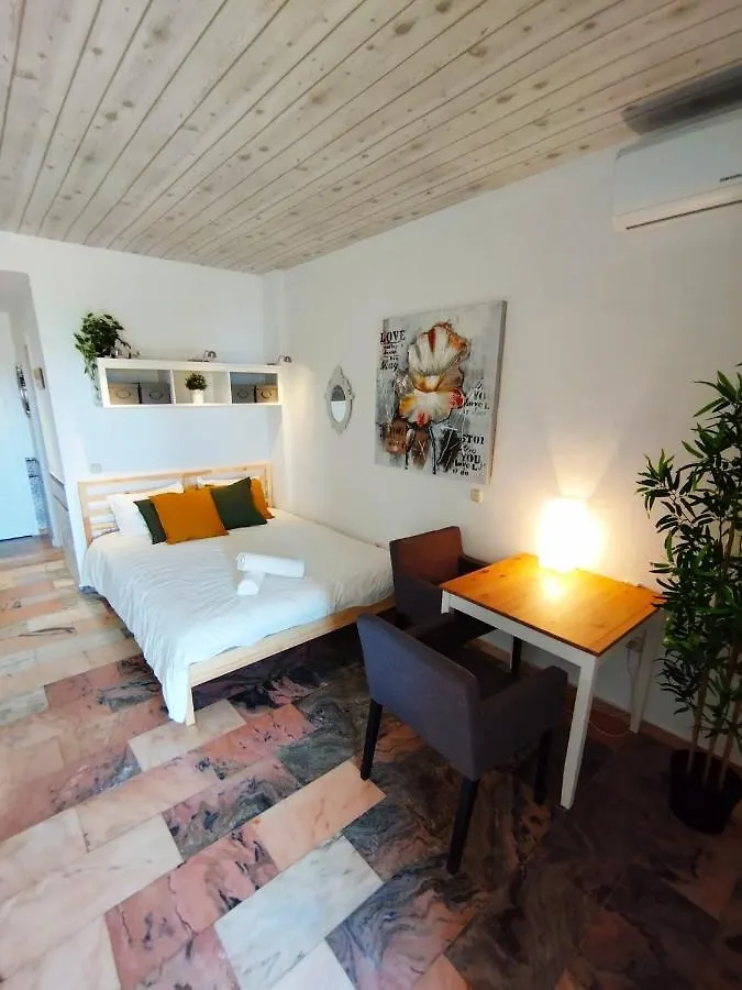 Estudio Terraza Vista Mar Parking Gratuito Piscinas Benalmadena 0*,  Spain